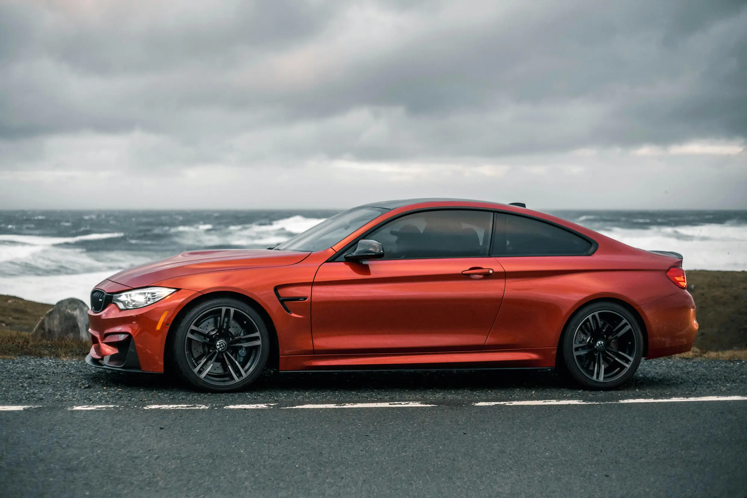 AB Rent a Car Sarajevo - Premium car rental services background 1